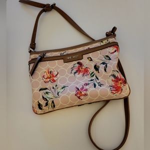 Nine West cross body/shoulder bag in spring colors